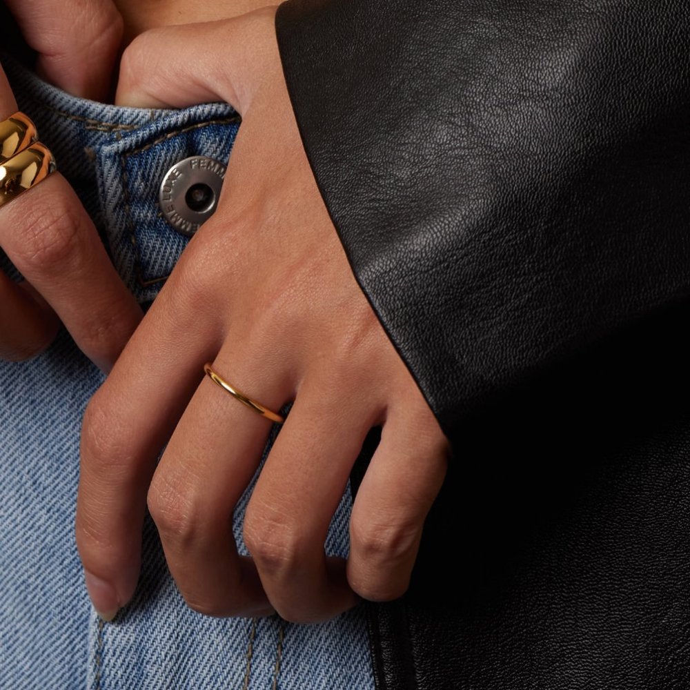 Mae Ring